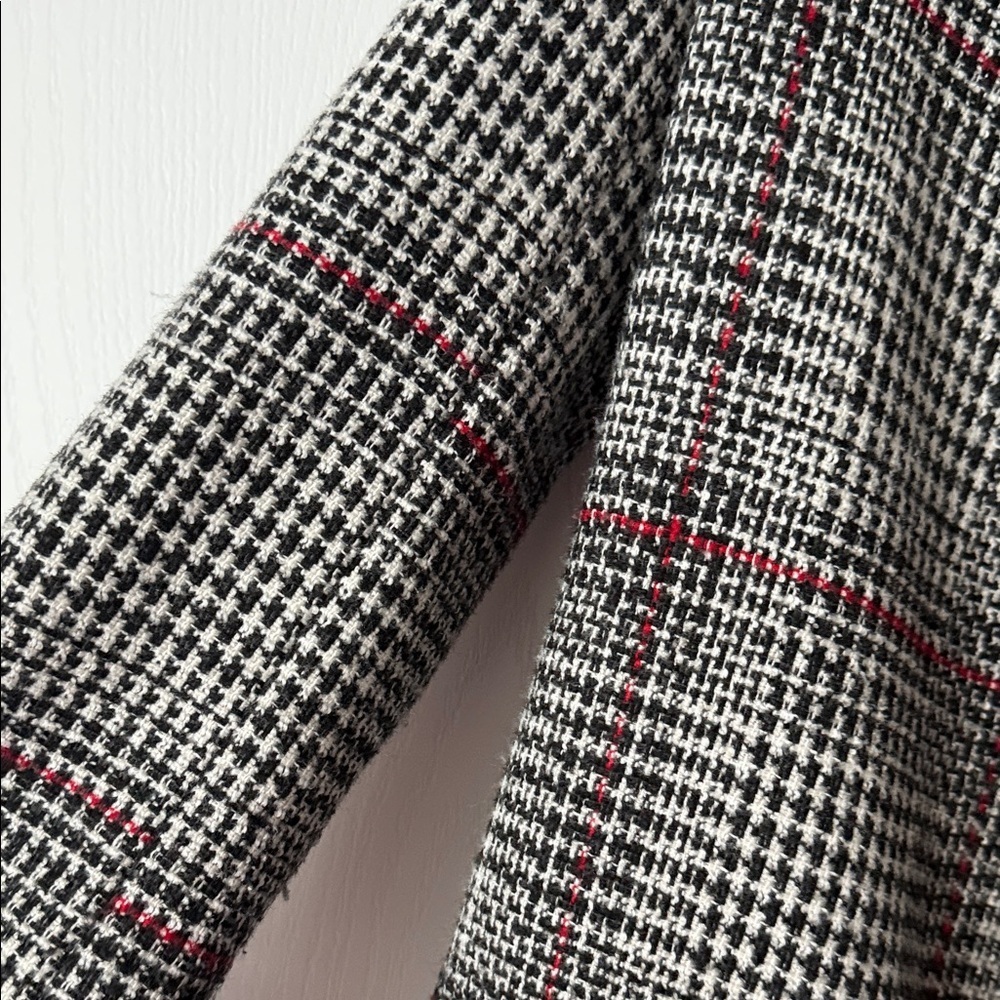 Le Chateau Black and White Houndstooth Pea Coat - Picture 5 of 6